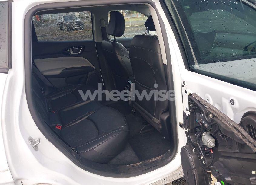 Photo 8 of 2022 Jeep Compass LIMITED 4X4 (VIN 3C4NJDCB3NT203580)