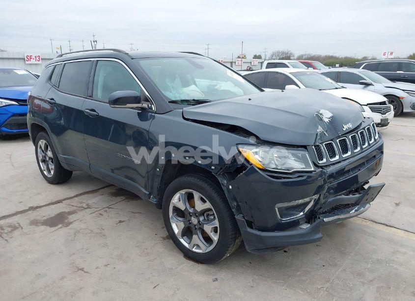 2018 Jeep Compass LIMITED 4X4 (VIN 3C4NJDCB4JT136479) main photo