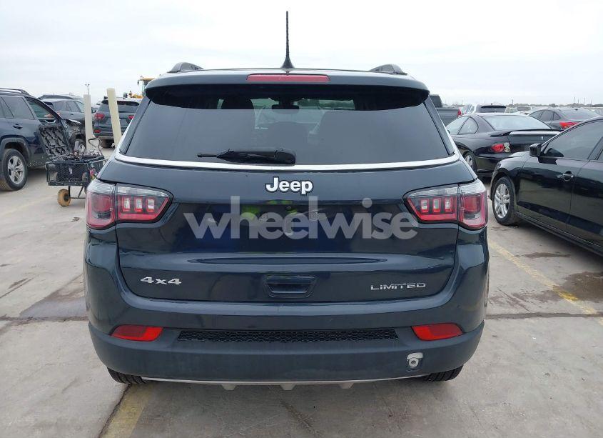 Photo 16 of 2018 Jeep Compass LIMITED 4X4 (VIN 3C4NJDCB4JT136479)