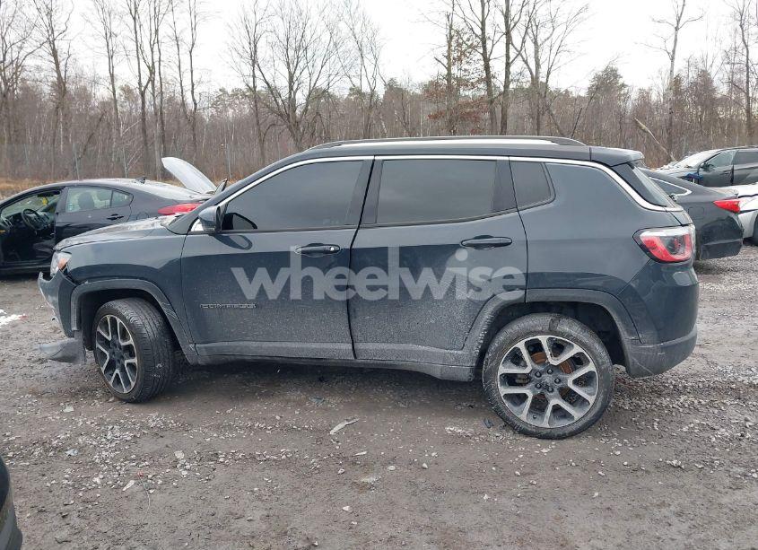 Photo 14 of 2018 Jeep Compass LIMITED 4X4 (VIN 3C4NJDCB4JT245380)