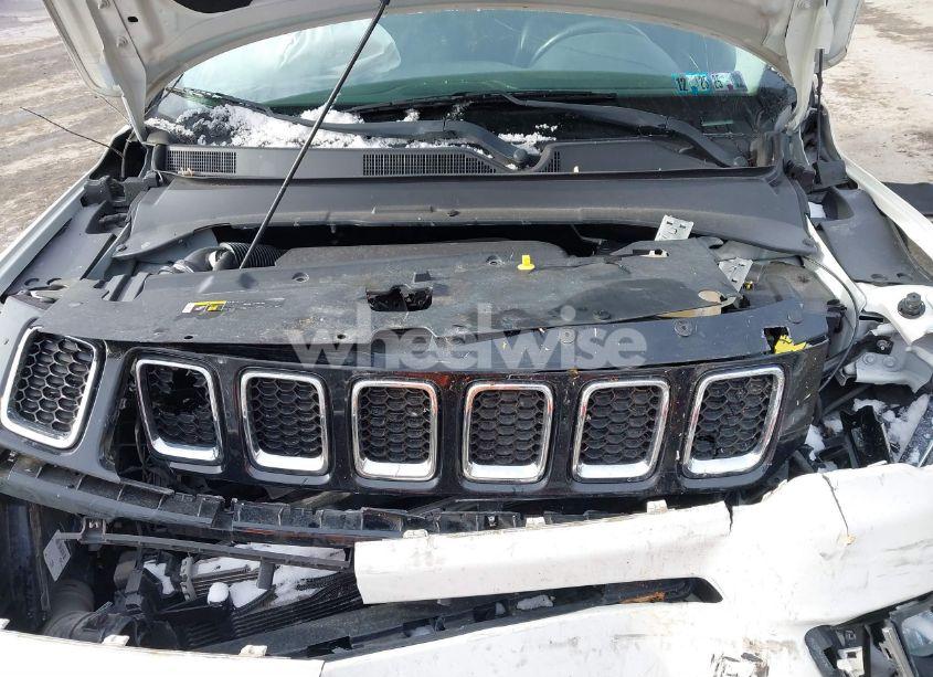 Photo 10 of 2018 Jeep Compass LIMITED 4X4 (VIN 3C4NJDCB4JT245864)