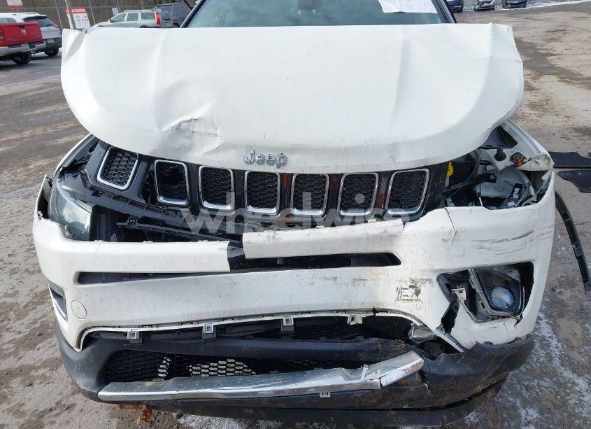 Photo 6 of 2018 Jeep Compass LIMITED 4X4 (VIN 3C4NJDCB4JT245864)