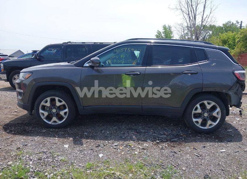 Photo 15 of 2018 Jeep Compass LIMITED 4X4 (VIN 3C4NJDCB4JT284146)