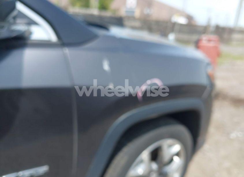 Photo 20 of 2018 Jeep Compass LIMITED 4X4 (VIN 3C4NJDCB4JT284146)