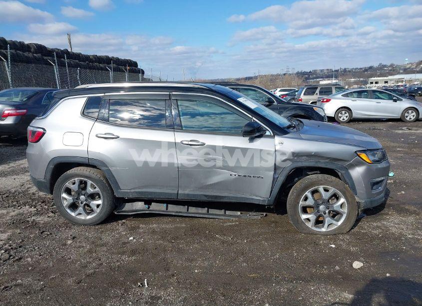 Photo 13 of 2018 Jeep Compass LIMITED 4X4 (VIN 3C4NJDCB4JT395389)