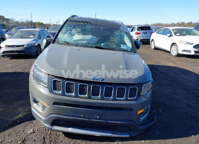 Photo 12 of 2019 Jeep Compass LIMITED 4X4 (VIN 3C4NJDCB4KT787418)