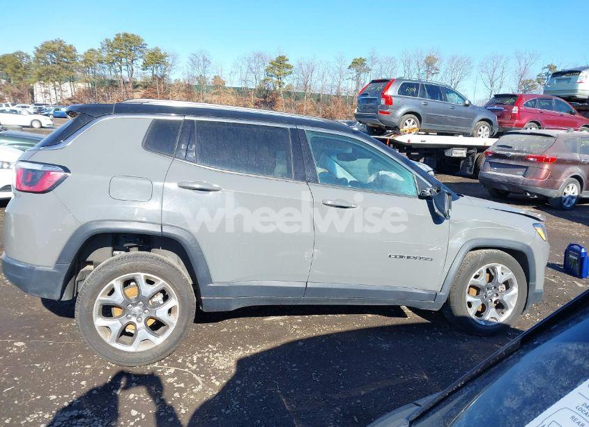 Photo 13 of 2019 Jeep Compass LIMITED 4X4 (VIN 3C4NJDCB4KT787418)