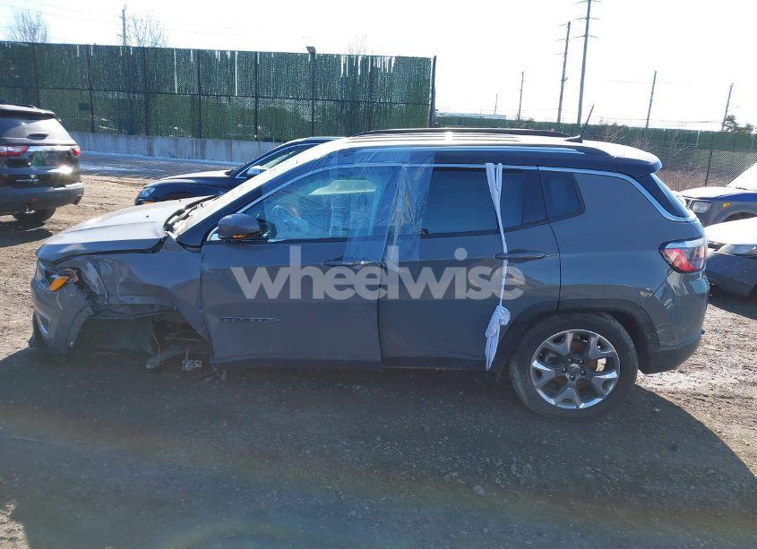 Photo 14 of 2019 Jeep Compass LIMITED 4X4 (VIN 3C4NJDCB4KT787418)