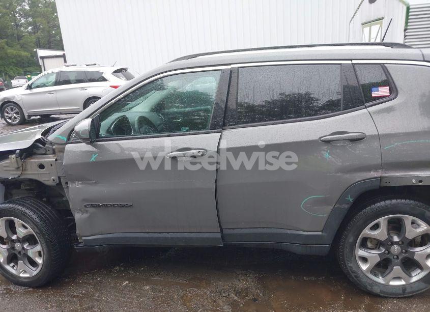 Photo 14 of 2020 Jeep Compass LIMITED 4X4 (VIN 3C4NJDCB4LT126814)