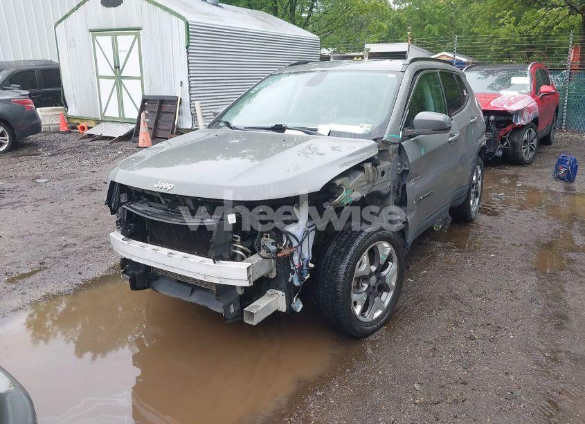 Photo 2 of 2020 Jeep Compass LIMITED 4X4 (VIN 3C4NJDCB4LT126814)