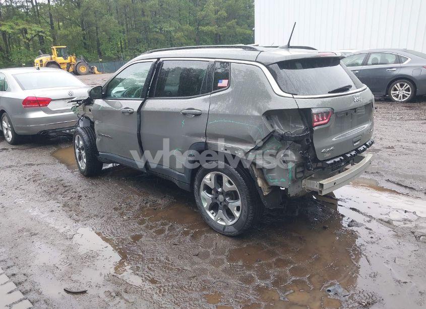 Photo 3 of 2020 Jeep Compass LIMITED 4X4 (VIN 3C4NJDCB4LT126814)