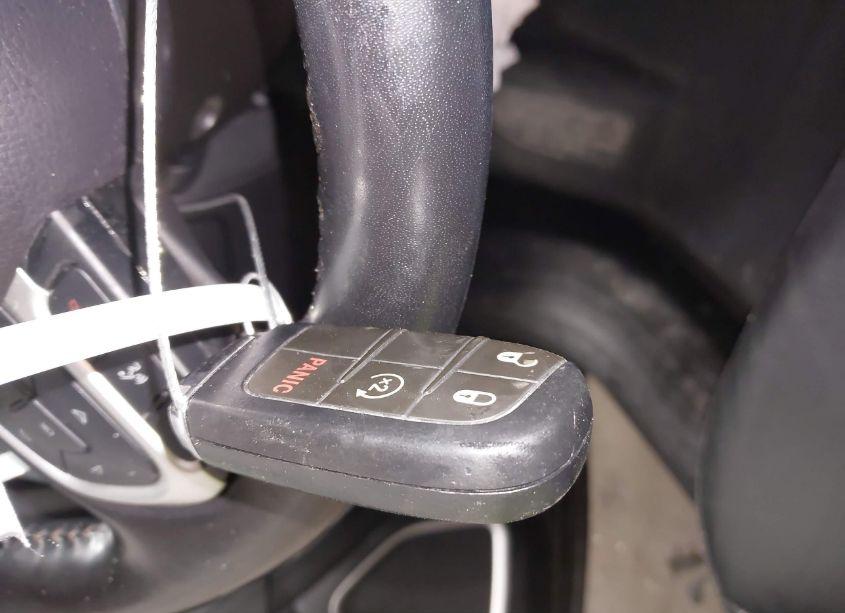 Photo 11 of 2020 Jeep Compass LIMITED 4X4 (VIN 3C4NJDCB4LT215346)