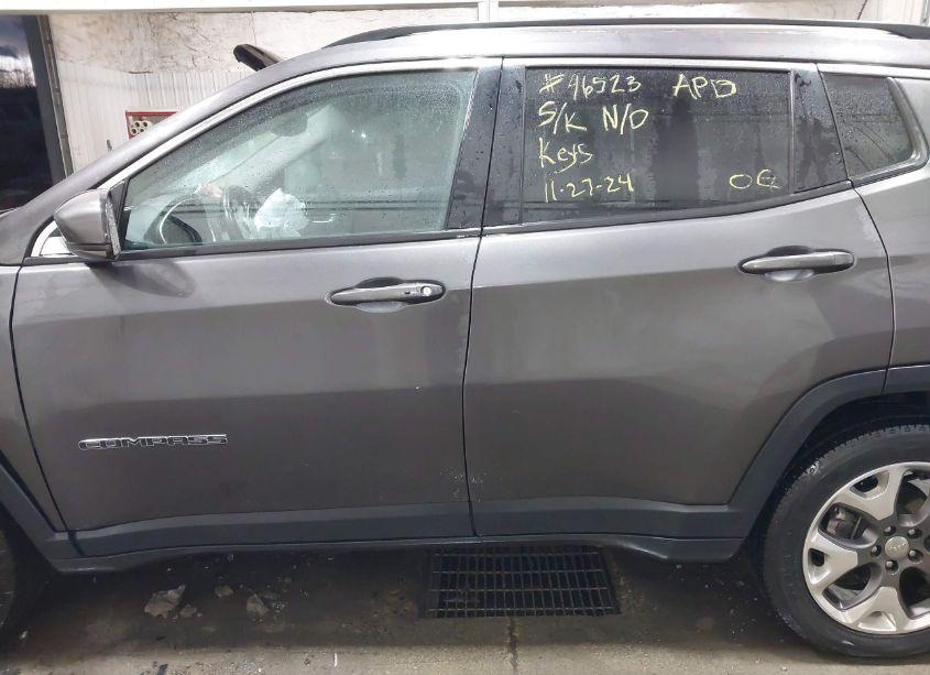 Photo 14 of 2020 Jeep Compass LIMITED 4X4 (VIN 3C4NJDCB4LT215346)