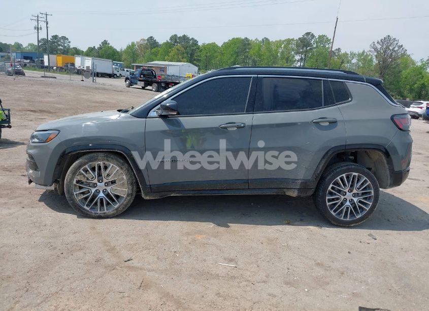 Photo 14 of 2022 Jeep Compass LIMITED 4X4 (VIN 3C4NJDCB4NT158729)