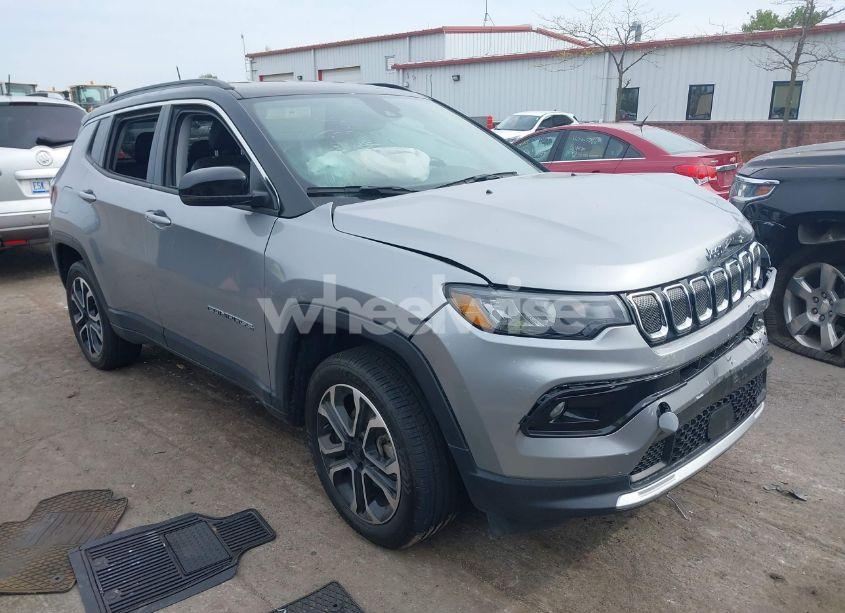 2022 Jeep Compass LIMITED (VIN 3C4NJDCB4NT196543) main photo