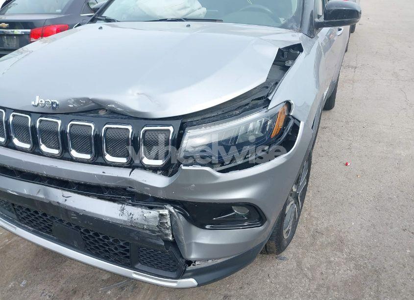 Photo 6 of 2022 Jeep Compass LIMITED (VIN 3C4NJDCB4NT196543)