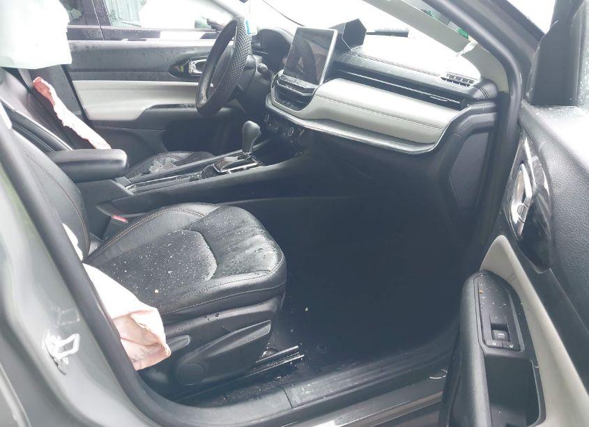 Photo 5 of 2022 Jeep Compass LIMITED 4X4 (VIN 3C4NJDCB4NT209694)