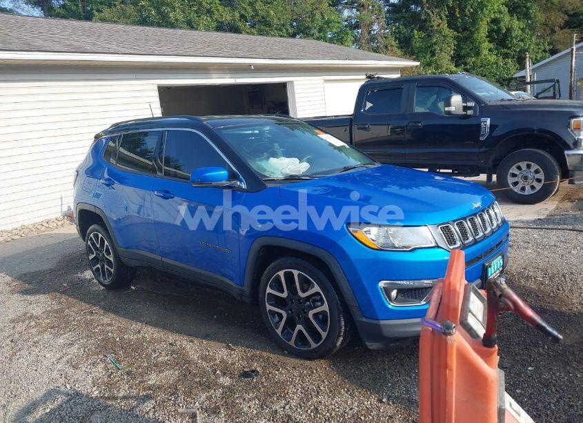 2018 Jeep Compass LIMITED 4X4 (VIN 3C4NJDCB5JT102034) main photo