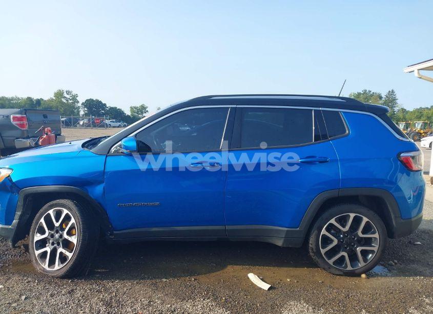 Photo 14 of 2018 Jeep Compass LIMITED 4X4 (VIN 3C4NJDCB5JT102034)