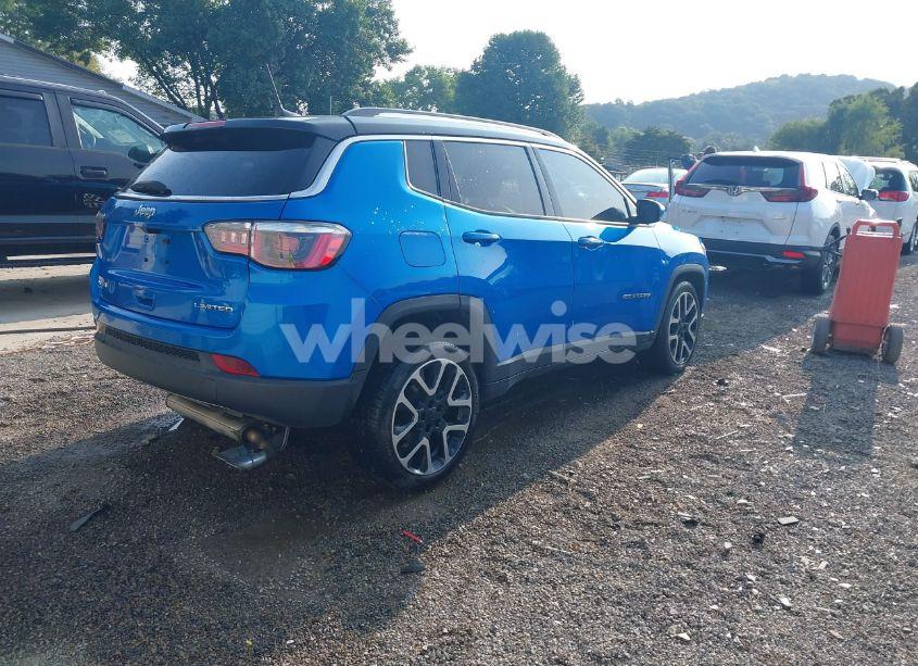 Photo 4 of 2018 Jeep Compass LIMITED 4X4 (VIN 3C4NJDCB5JT102034)