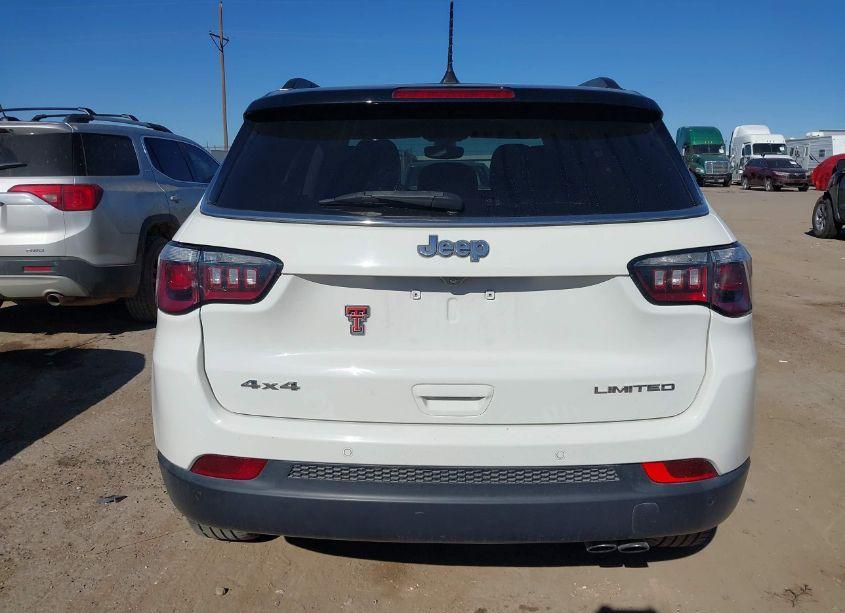 Photo 17 of 2018 Jeep Compass LIMITED 4X4 (VIN 3C4NJDCB5JT222691)