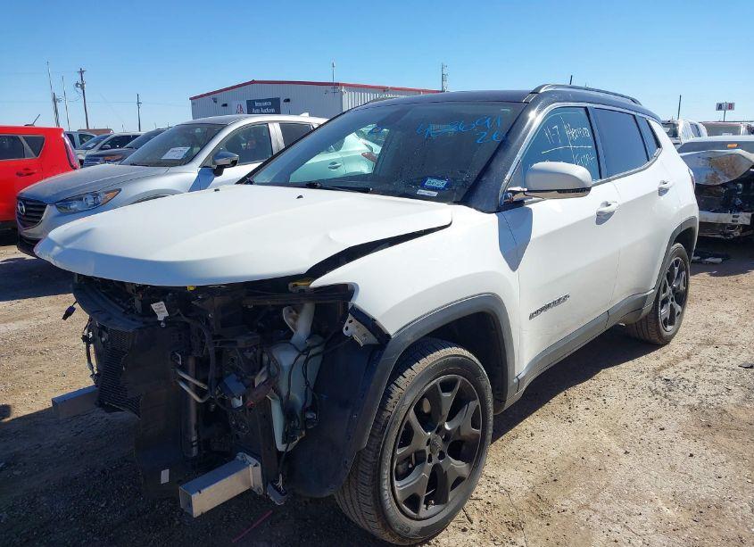 Photo 2 of 2018 Jeep Compass LIMITED 4X4 (VIN 3C4NJDCB5JT222691)