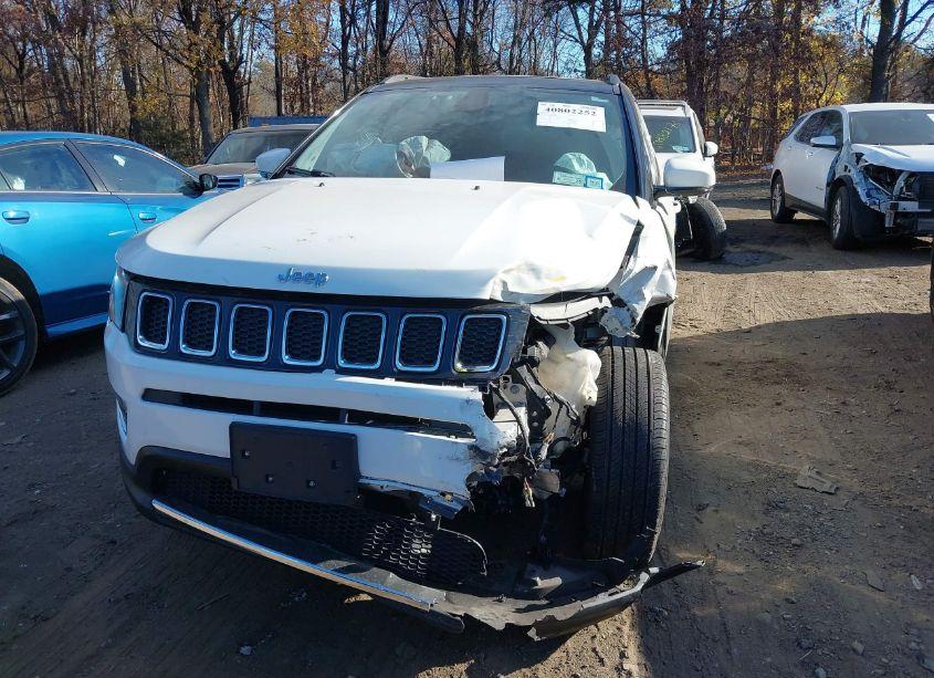 Photo 12 of 2018 Jeep Compass LIMITED 4X4 (VIN 3C4NJDCB5JT306896)