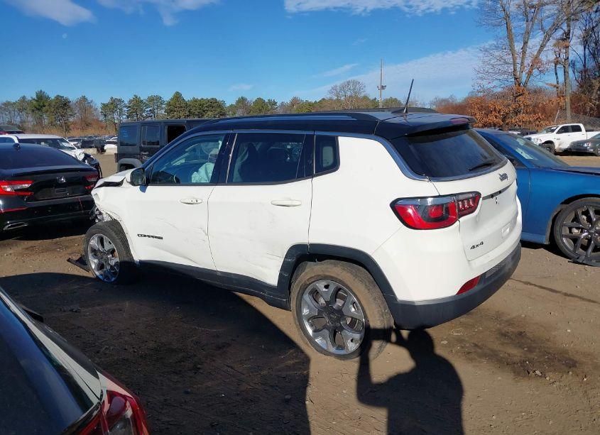 Photo 14 of 2018 Jeep Compass LIMITED 4X4 (VIN 3C4NJDCB5JT306896)