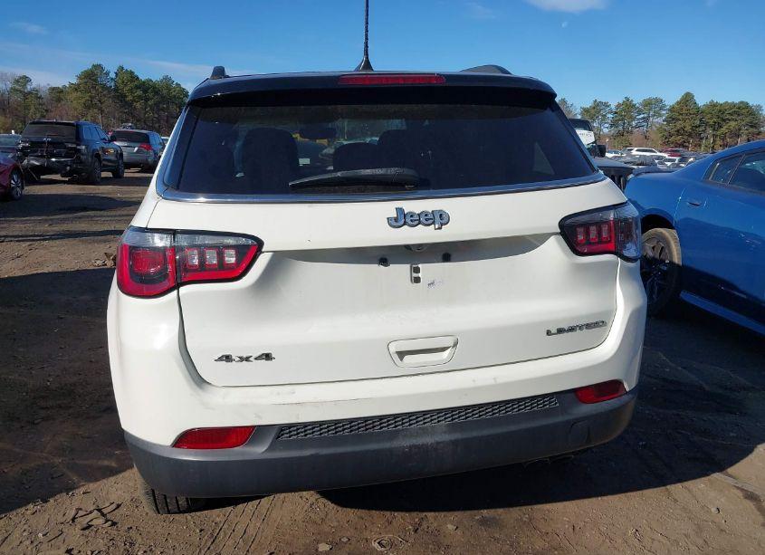 Photo 16 of 2018 Jeep Compass LIMITED 4X4 (VIN 3C4NJDCB5JT306896)