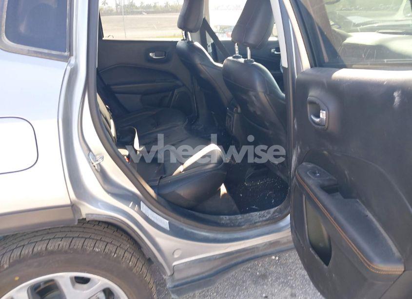 Photo 8 of 2019 Jeep Compass LIMITED 4X4 (VIN 3C4NJDCB5KT638306)