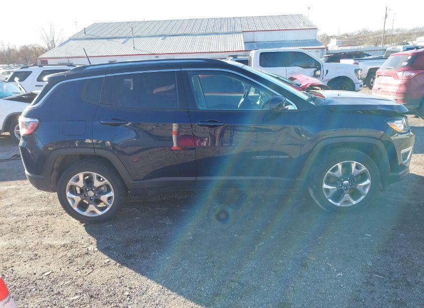 Photo 12 of 2019 Jeep Compass LIMITED 4X4 (VIN 3C4NJDCB5KT668602)