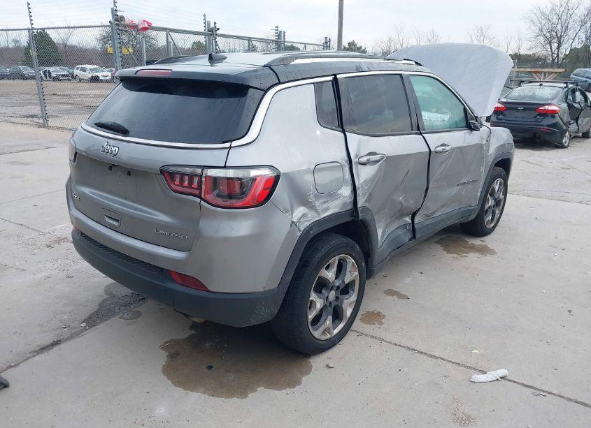 Photo 4 of 2019 Jeep Compass LIMITED 4X4 (VIN 3C4NJDCB5KT740396)