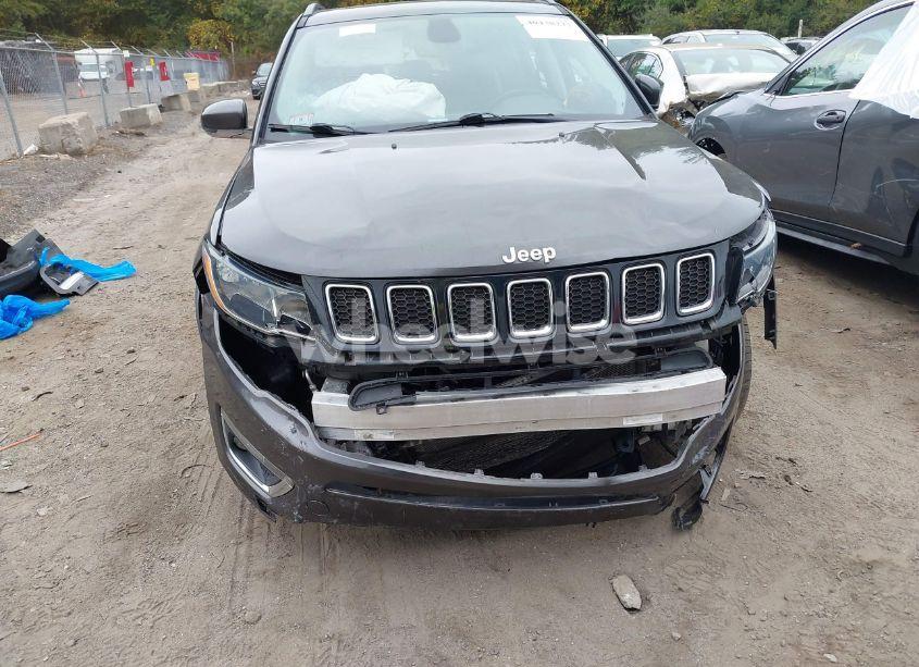 Photo 6 of 2019 Jeep Compass LIMITED 4X4 (VIN 3C4NJDCB5KT741158)