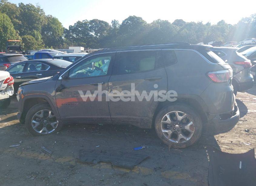 Photo 14 of 2020 Jeep Compass LIMITED 4X4 (VIN 3C4NJDCB5LT138230)