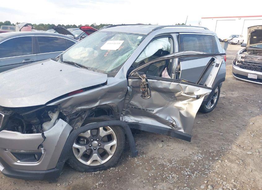 Photo 6 of 2021 Jeep Compass LIMITED 4X4 (VIN 3C4NJDCB5MT512241)