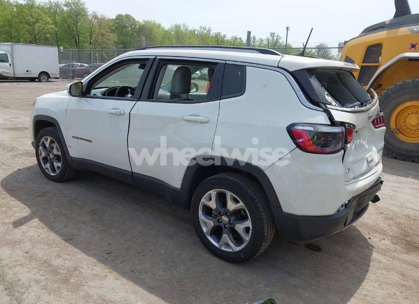 Photo 3 of 2021 Jeep Compass LIMITED 4X4 (VIN 3C4NJDCB5MT588915)