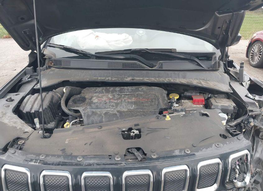 Photo 9 of 2022 Jeep Compass LIMITED 4X4 (VIN 3C4NJDCB5NT132088)