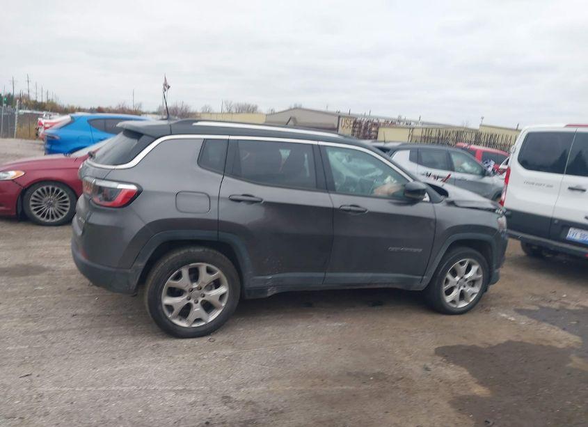 Photo 12 of 2022 Jeep Compass LIMITED 4X4 (VIN 3C4NJDCB5NT132088)