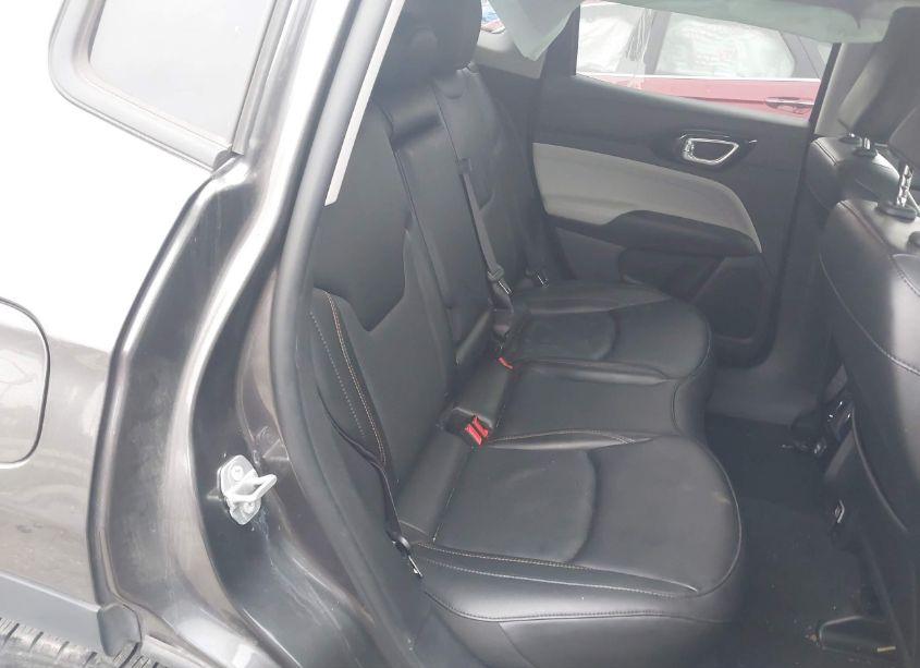 Photo 7 of 2022 Jeep Compass LIMITED 4X4 (VIN 3C4NJDCB5NT132088)