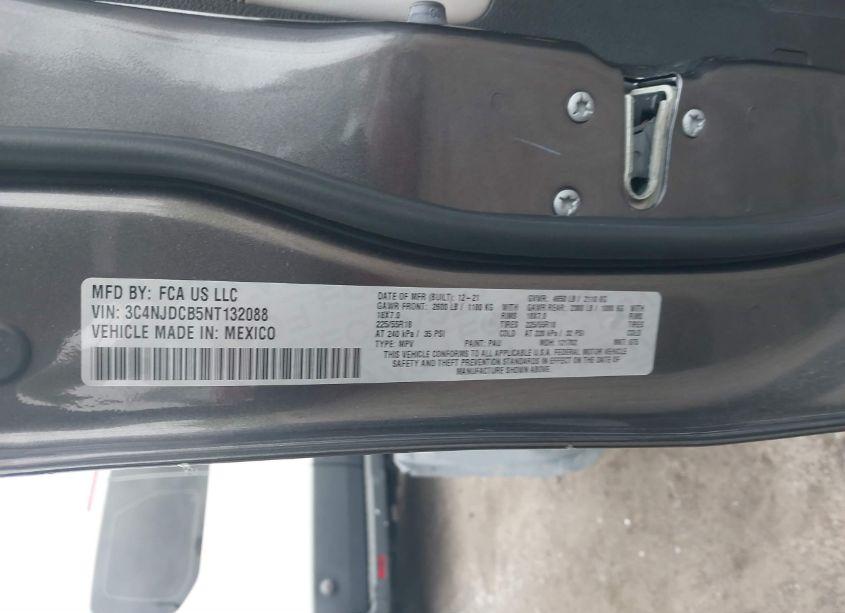 Photo 8 of 2022 Jeep Compass LIMITED 4X4 (VIN 3C4NJDCB5NT132088)