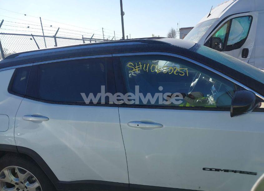 Photo 13 of 2022 Jeep Compass LIMITED 4X4 (VIN 3C4NJDCB5NT141390)