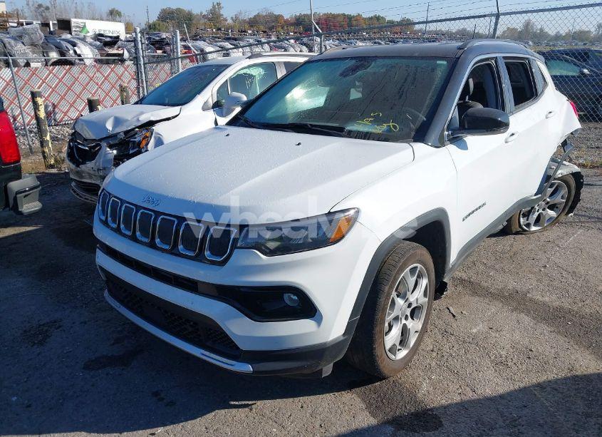Photo 2 of 2022 Jeep Compass LIMITED 4X4 (VIN 3C4NJDCB5NT141390)