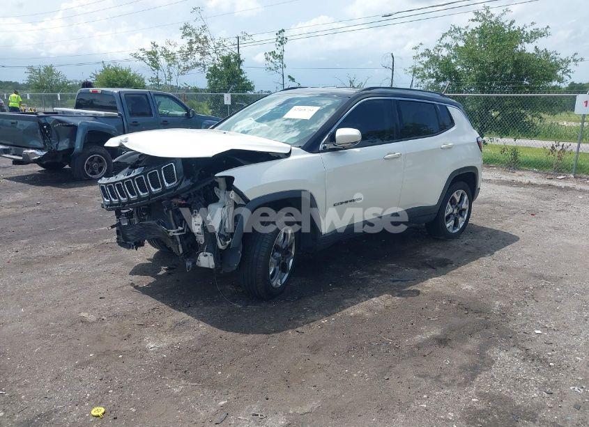 Photo 2 of 2018 Jeep Compass LIMITED 4X4 (VIN 3C4NJDCB6JT178250)
