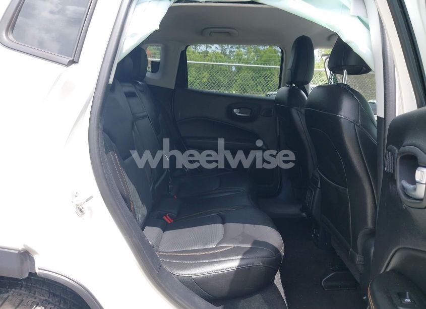 Photo 8 of 2018 Jeep Compass LIMITED 4X4 (VIN 3C4NJDCB6JT178250)