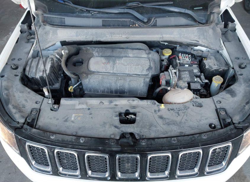 Photo 10 of 2018 Jeep Compass LIMITED 4X4 (VIN 3C4NJDCB6JT206094)