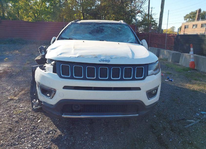 Photo 12 of 2018 Jeep Compass LIMITED 4X4 (VIN 3C4NJDCB6JT354326)