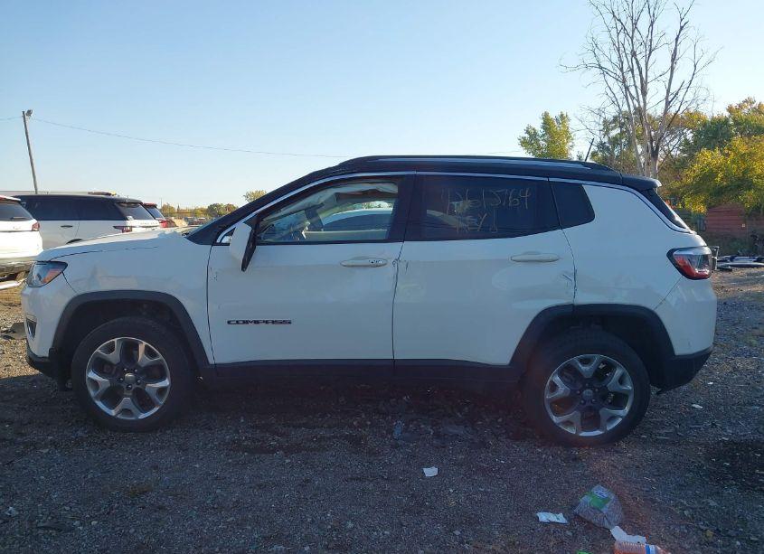 Photo 14 of 2018 Jeep Compass LIMITED 4X4 (VIN 3C4NJDCB6JT354326)