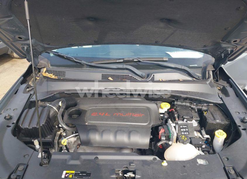 Photo 10 of 2018 Jeep Compass LIMITED 4X4 (VIN 3C4NJDCB6JT400317)