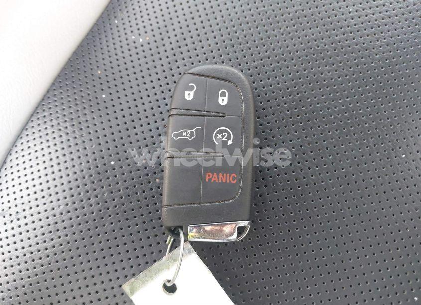 Photo 11 of 2018 Jeep Compass LIMITED 4X4 (VIN 3C4NJDCB6JT400317)