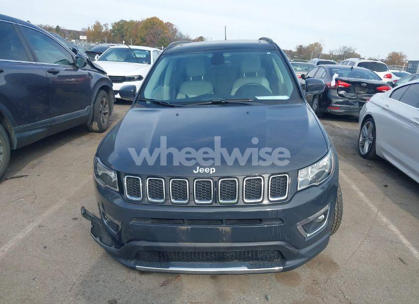 Photo 12 of 2018 Jeep Compass LIMITED 4X4 (VIN 3C4NJDCB6JT400317)